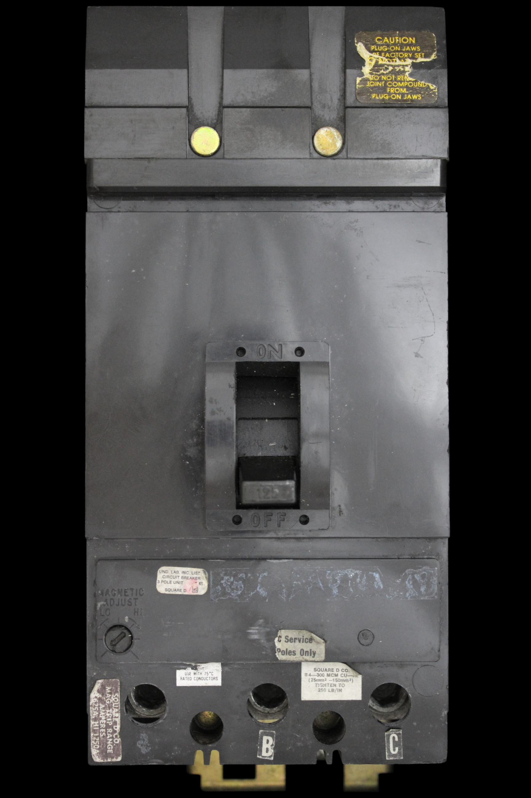 SQUARE D 125 MCCB TRIPLE POLE 22kA KA36125