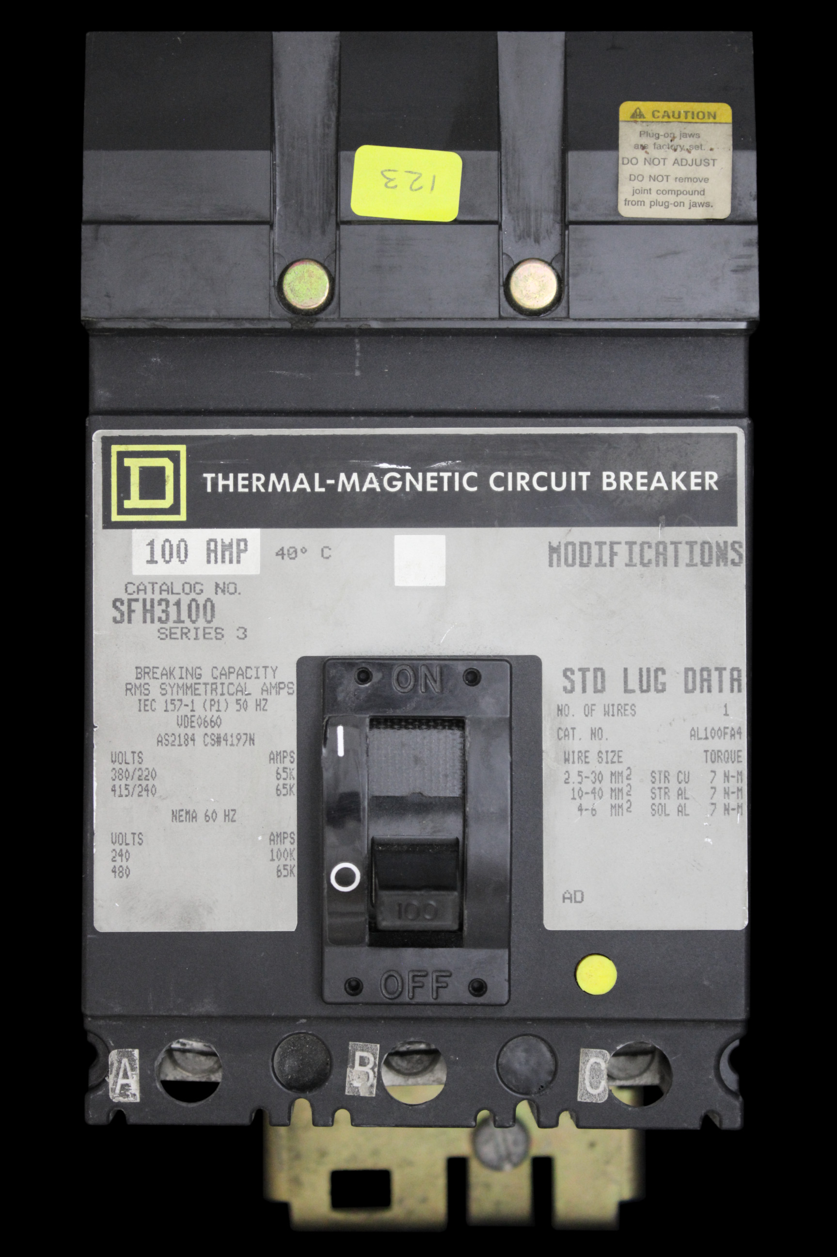 SQUARE D 100 MCCB TRIPLE POLE 65kA SFH3100 SERIES 3
