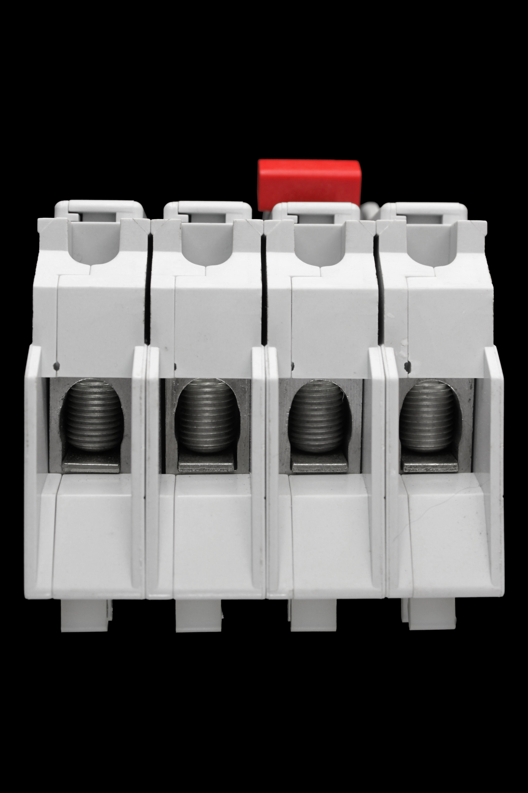 SQUARE D 100 AMP FOUR POLE MAIN SWITCH DISCONNECTOR QO4100MN
