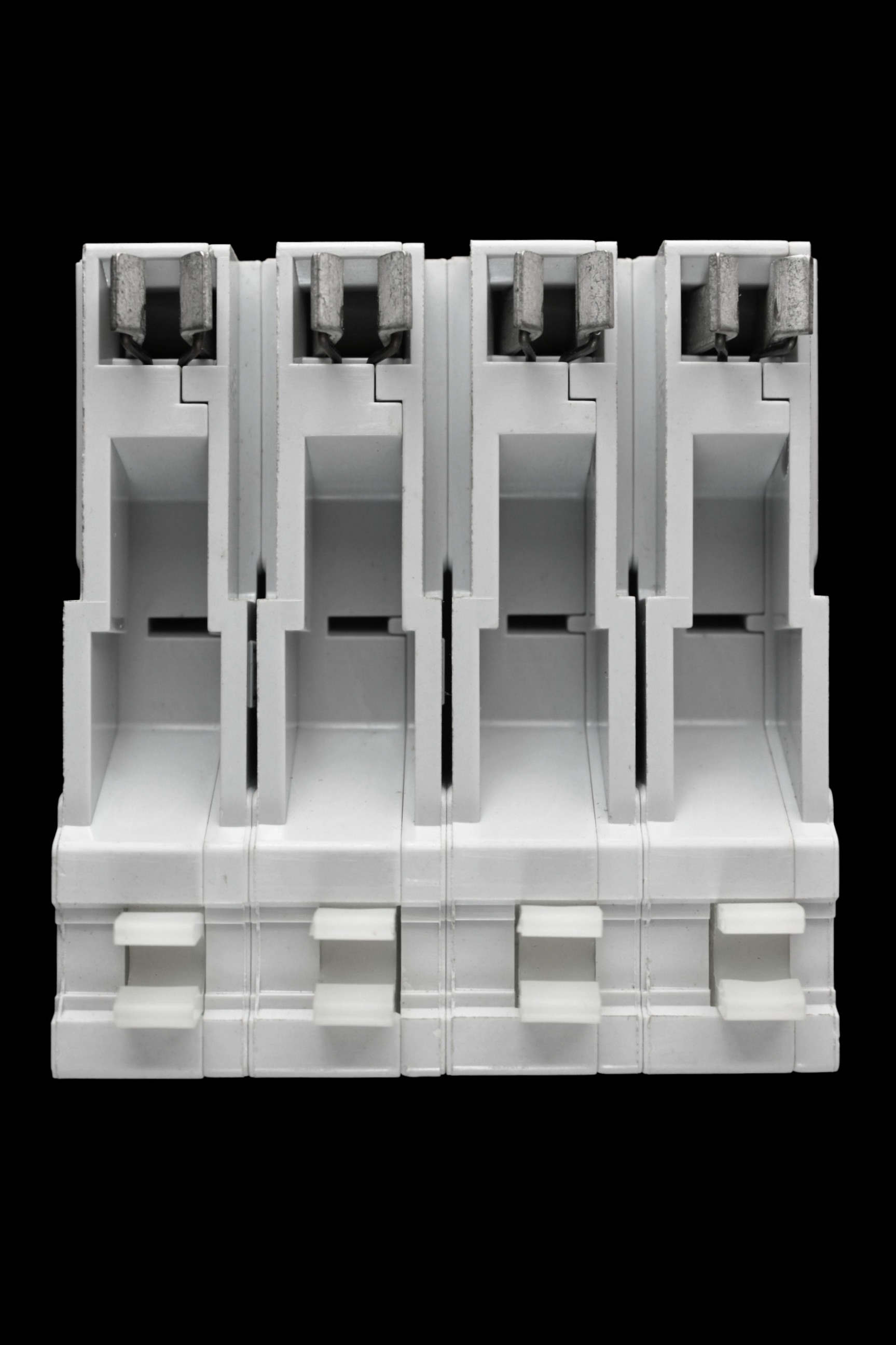 SQUARE D 100 AMP FOUR POLE MAIN SWITCH DISCONNECTOR QO4100MN