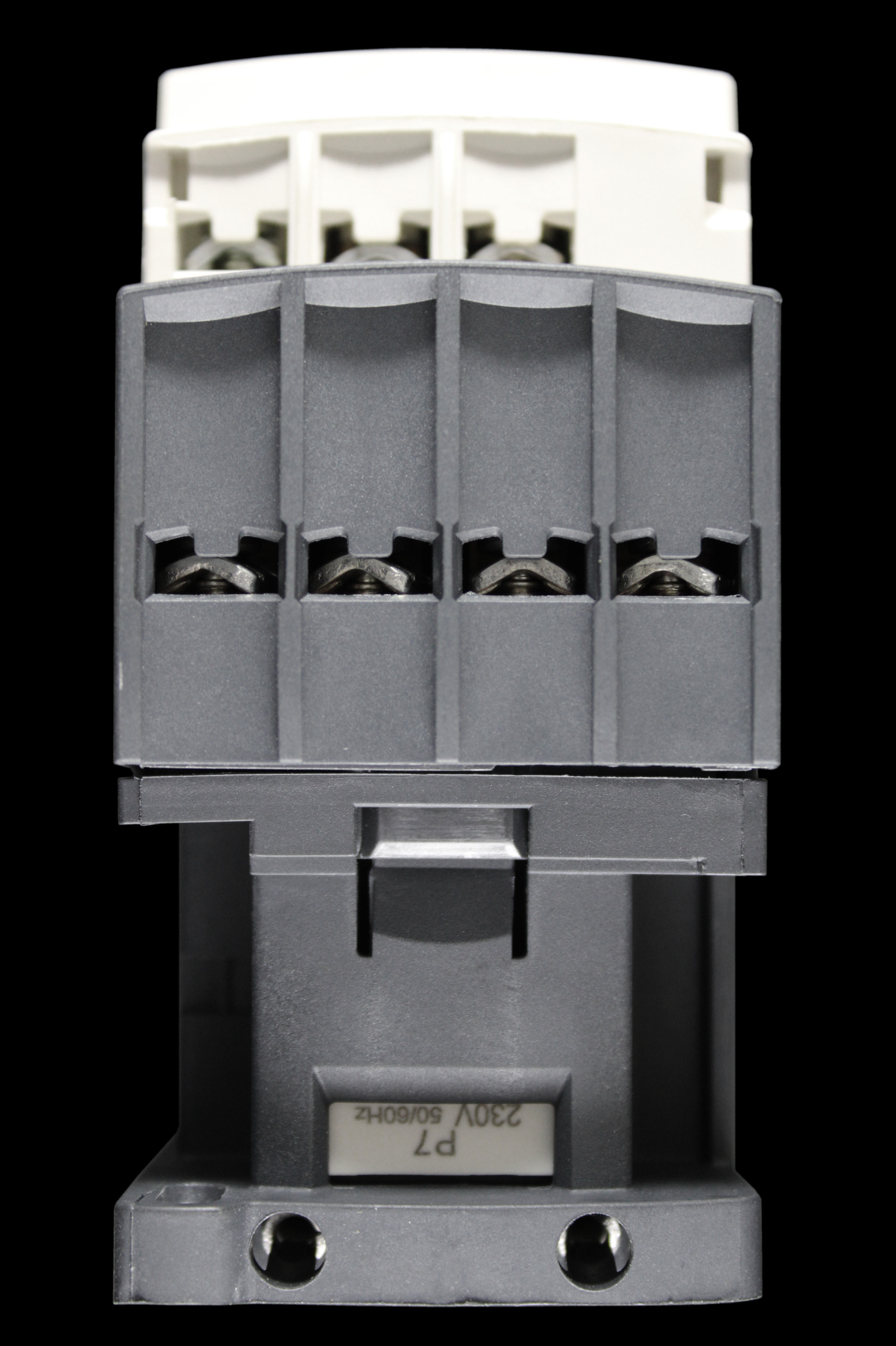SCHNEIDER 20 AMP FOUR POLE 2 NO 2 NC CONTACTOR 230V COIL LC1D098P7