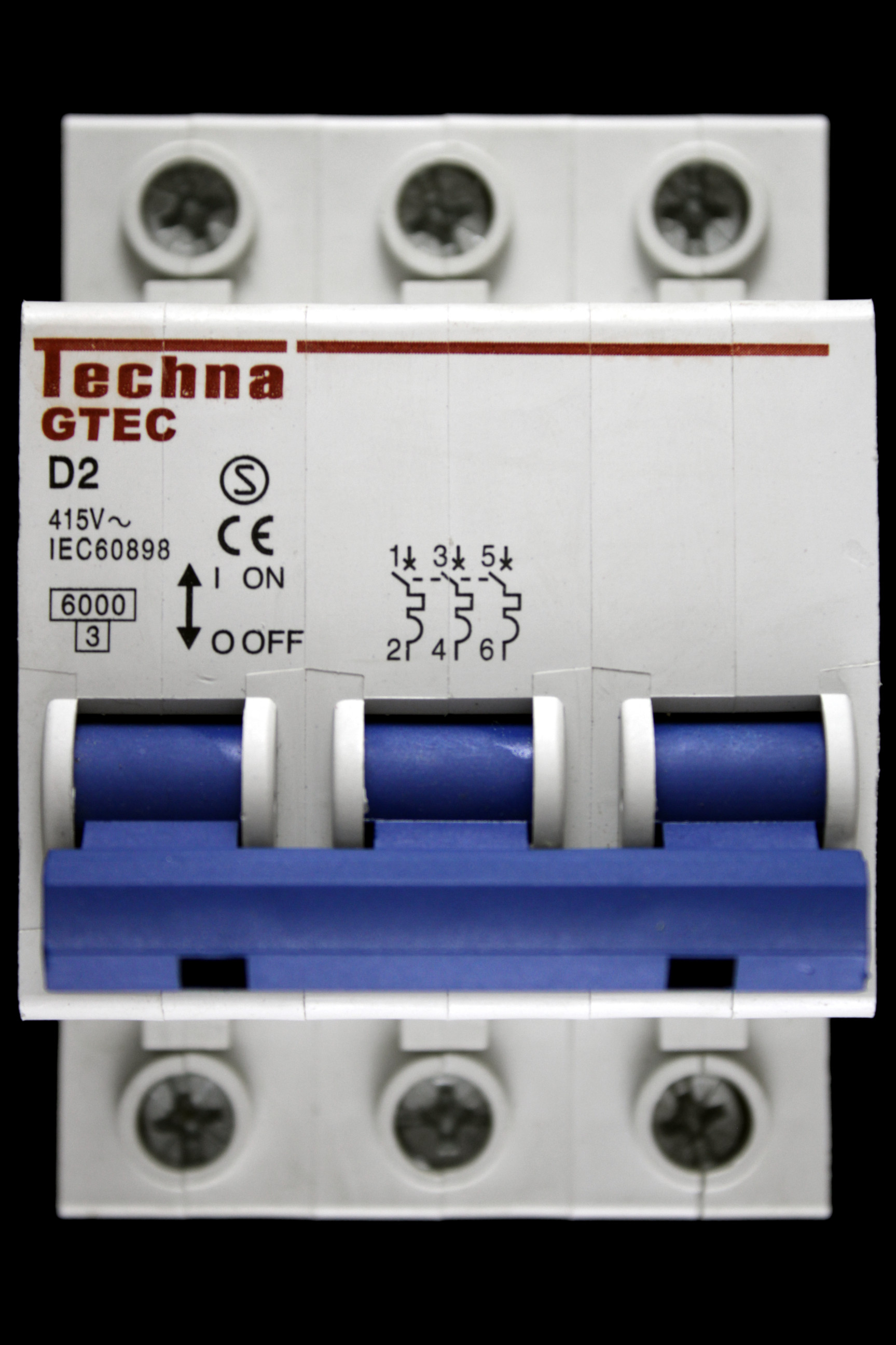 TECHNA 2 AMP CURVE D 6kA TRIPLE POLE MCB CIRCUIT BREAKER GTEC GTEC3D02