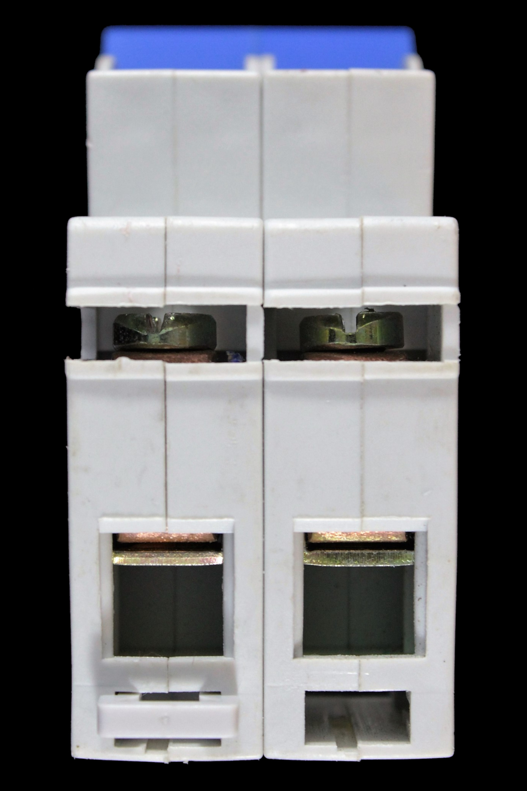 VOLEX 63 AMP DOUBLE POLE MAIN SWITCH DISCONNECTOR VSW63