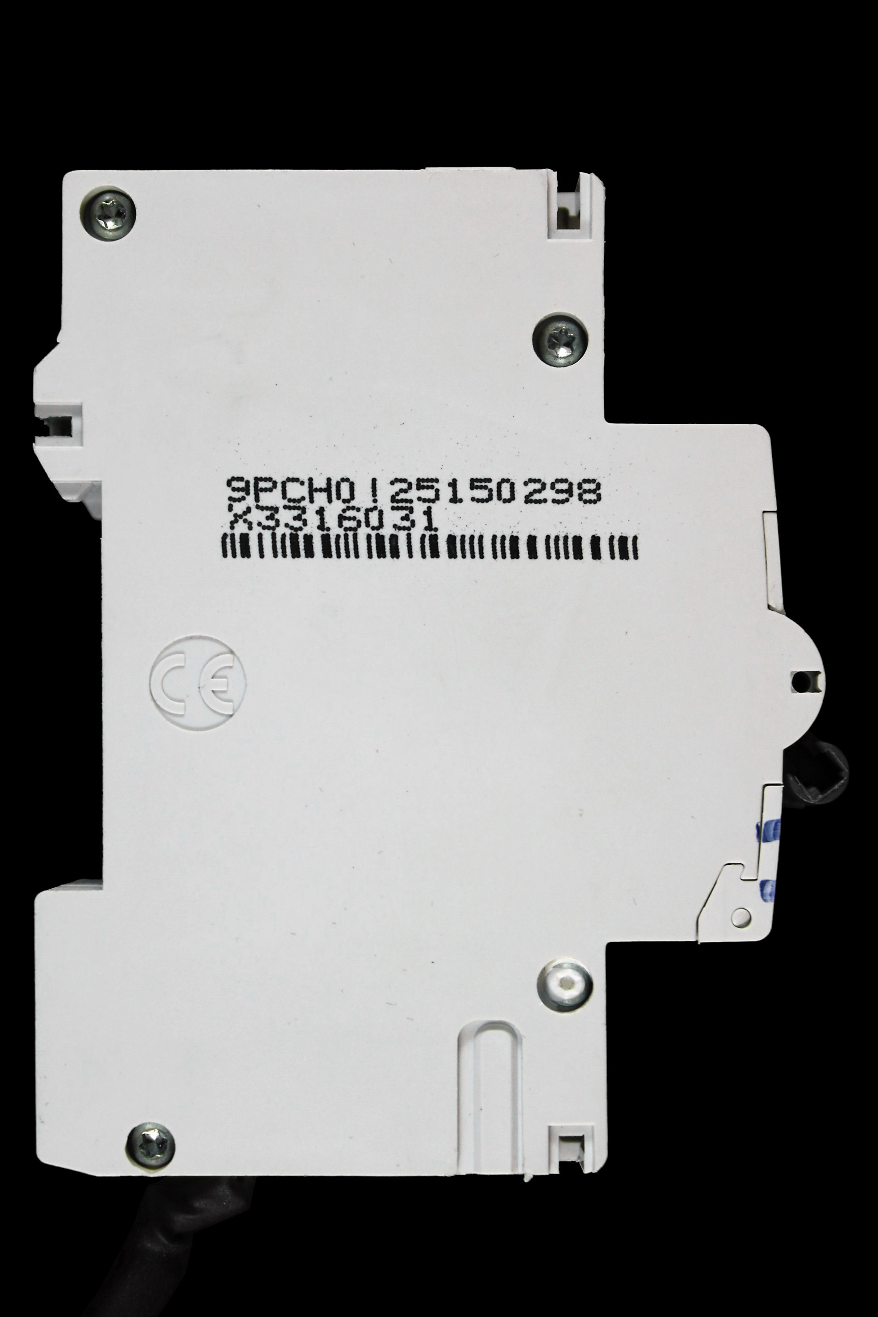 VOLEX 16 AMP CURVE C 10kA 30mA DOUBLE POLE RCBO TYPE AC VRCBO1630