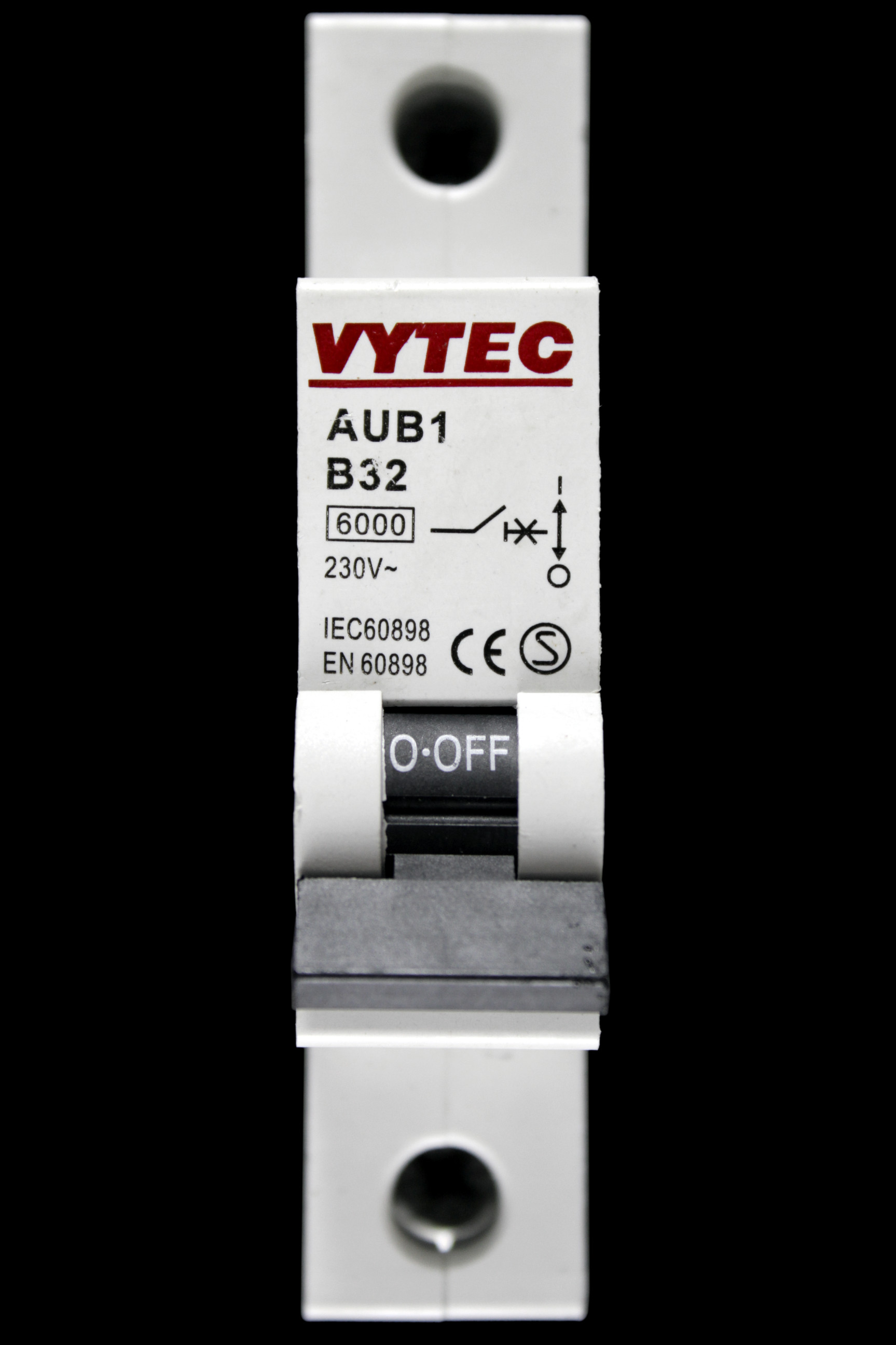 VYTEC 32 AMP CURVE B 6kA MCB CIRCUIT BREAKER AUB1
