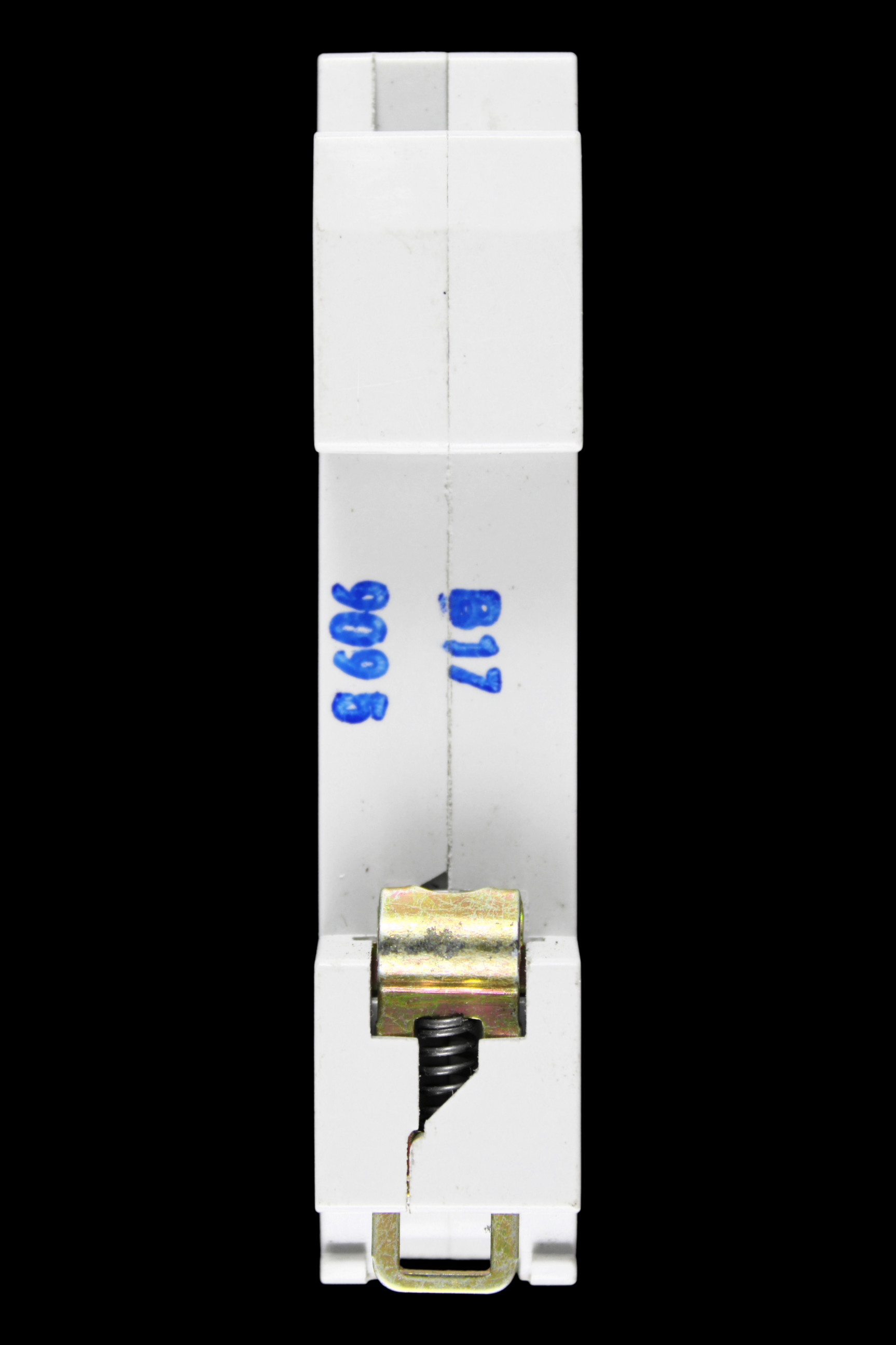 WYLEX 10 AMP CURVE B 6kA MCB CIRCUIT BREAKER NSB10 STOTZ