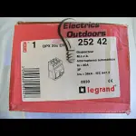 LEGRAND 40 AMP 36kA TRIPLE POLE MCCB DPX 250 ER 252 42