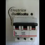 LEGRAND 6 AMP CURVE D 6kA TRIPLE POLE MCB CIRCUIT BREAKER 400V 066 47 BSEN 60898