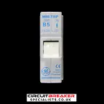 GENERAL ELECTRIC 5 AMP CURVE B 3kA CIRCUIT BREAKER MINI TRIP SMT5 PUSH PLUG IN