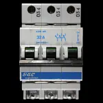 GEC VYNCKIER 32 AMP TYPE 3 M9 TRIPLE POLE MCB CIRCUIT BREAKER X332