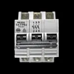 WYLEX 5 AMP TYPE 2 M9 TRIPLE POLE MCB CIRCUIT BREAKER HB305 STOTZ