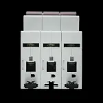 MOELLER 32 AMP CURVE C 10kA TRIPLE POLE MCB CIRCUIT BREAKER PLSM-C32/3
