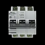 WYLEX 30 AMP TYPE 2 M9 TRIPLE POLE MCB CIRCUIT BREAKER HB330