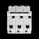 DORMAN SMITH 10 AMP CURVE D 6kA TRIPLE POLE MCB CIRCUIT BREAKER AT10D
