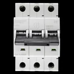 DORMAN B 32 MCB TRIPLE POLE 10kA CIRCUIT BREAKER X3PB32