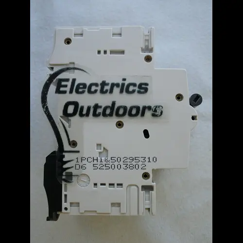 GENERAL 6 AMP CURVE D 6kA FOUR POLE MCB BREAKER SERIES G60 671737 V/395-036506