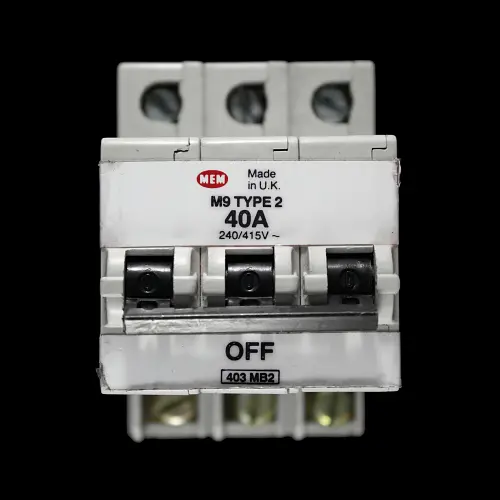 MEM 40 AMP TYPE 2 M9 TRIPLE POLE MCB CIRCUIT BREAKER 403MB2