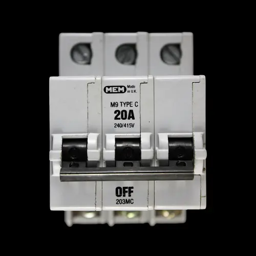 MEM 20 AMP CURVE C M9 TRIPLE POLE MCB CIRCUIT BREAKER 203MC