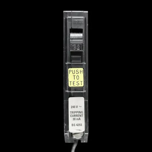 SQUARE D 32 AMP TYPE 4 M6 30mA RCBO QOH RCDX 30
