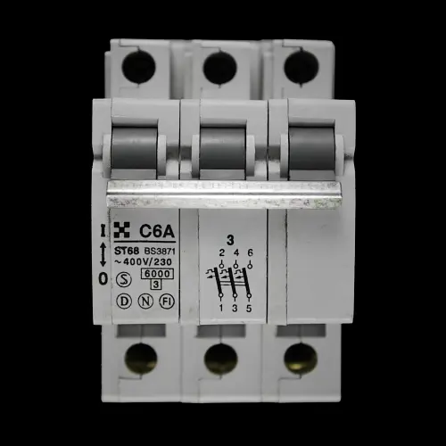 CLIPSAL 6 AMP CURVE C 6kA TRIPLE POLE MCB CIRCUIT BREAKER ST68