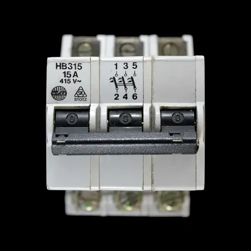 WYLEX 15 AMP TYPE 2 M9 TRIPLE POLE MCB CIRCUIT BREAKER HB315 STOTZ