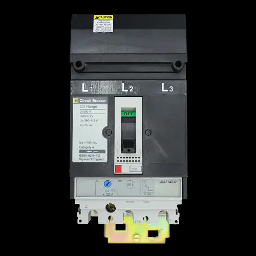 SQUARE D 32 AMP 25kA TRIPLE POLE MCCB CDAE34032