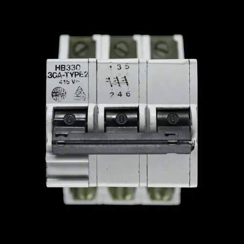 WYLEX 30 AMP TYPE 2 M9 TRIPLE POLE MCB CIRCUIT BREAKER HB330