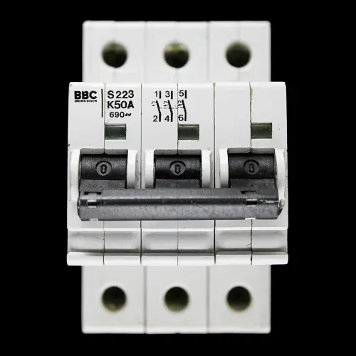 BBC 50 AMP CURVE K TRIPLE POLE MCB CIRCUIT BREAKER S223