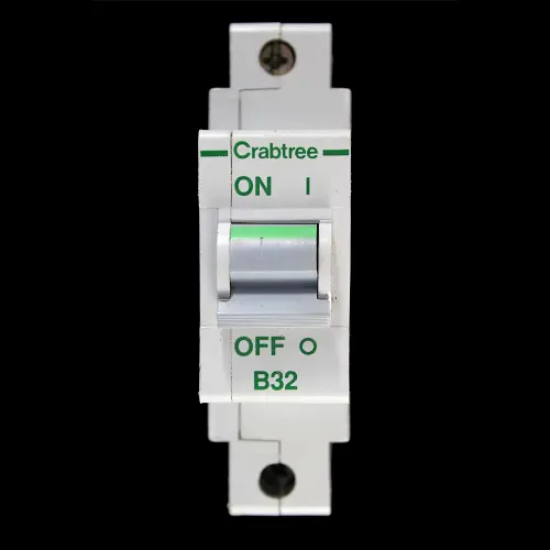 CRABTREE 32 AMP CURVE B 16kA MCB CIRCUIT BREAKER POLESTAR