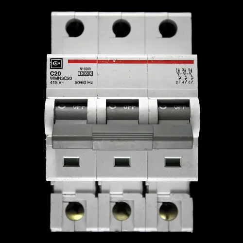 CUTLER HAMMER C 20 MCB TRIPLE POLE 10kA CIRCUIT BREAKER WMN3C20