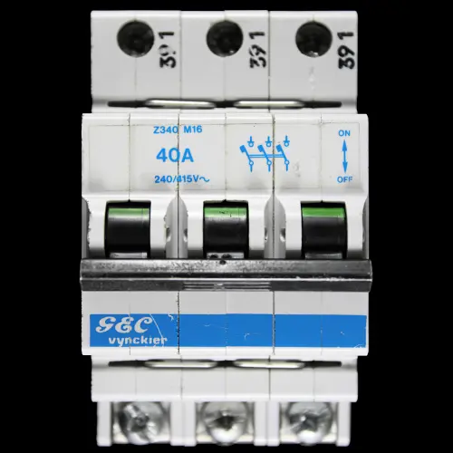 GEC VYNCKIER 40 AMP TYPE 3 M16 TRIPLE POLE MCB CIRCUIT BREAKER Z340