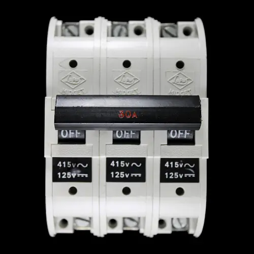 LUPUS 30 AMP TRIPLE POLE MCB CIRCUIT BREAKER MIDGET WHITE