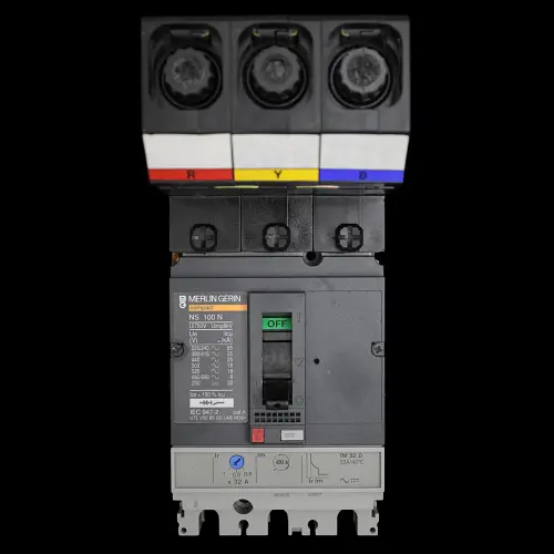 MERLIN GERIN 32 AMP 25kA TRIPLE POLE MCCB MGP0323 NS100N