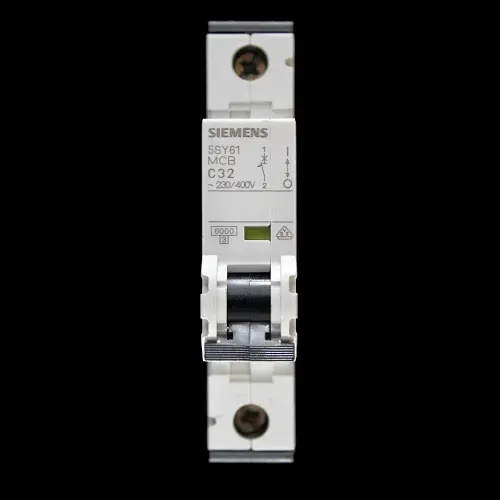 SIEMENS 32 AMP CURVE C 6kA MCB CIRCUIT BREAKER 5SY6132-7 5SY61