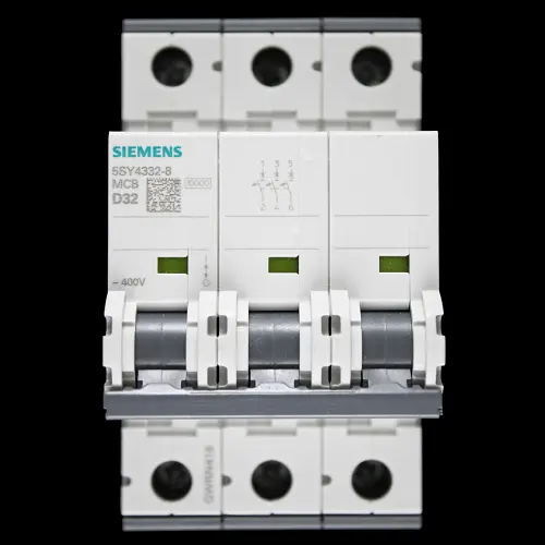 SIEMENS 32 AMP CURVE D 10kA TRIPLE POLE MCB CIRCUIT BREAKER 5SY43 5SY4332-8