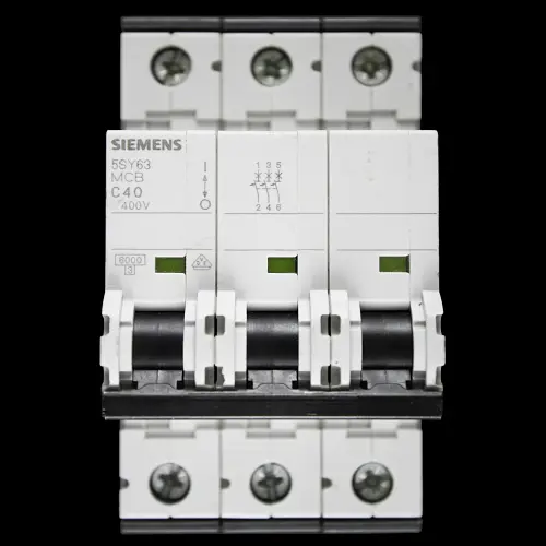 SIEMENS 40 AMP CURVE C 6kA TRIPLE POLE MCB CIRCUIT BREAKER 5SY6340-7 5SY63