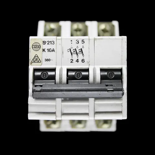 WYLEX 10 AMP CURVE K 10kA TRIPLE POLE MCB CIRCUIT BREAKER S213 SK
